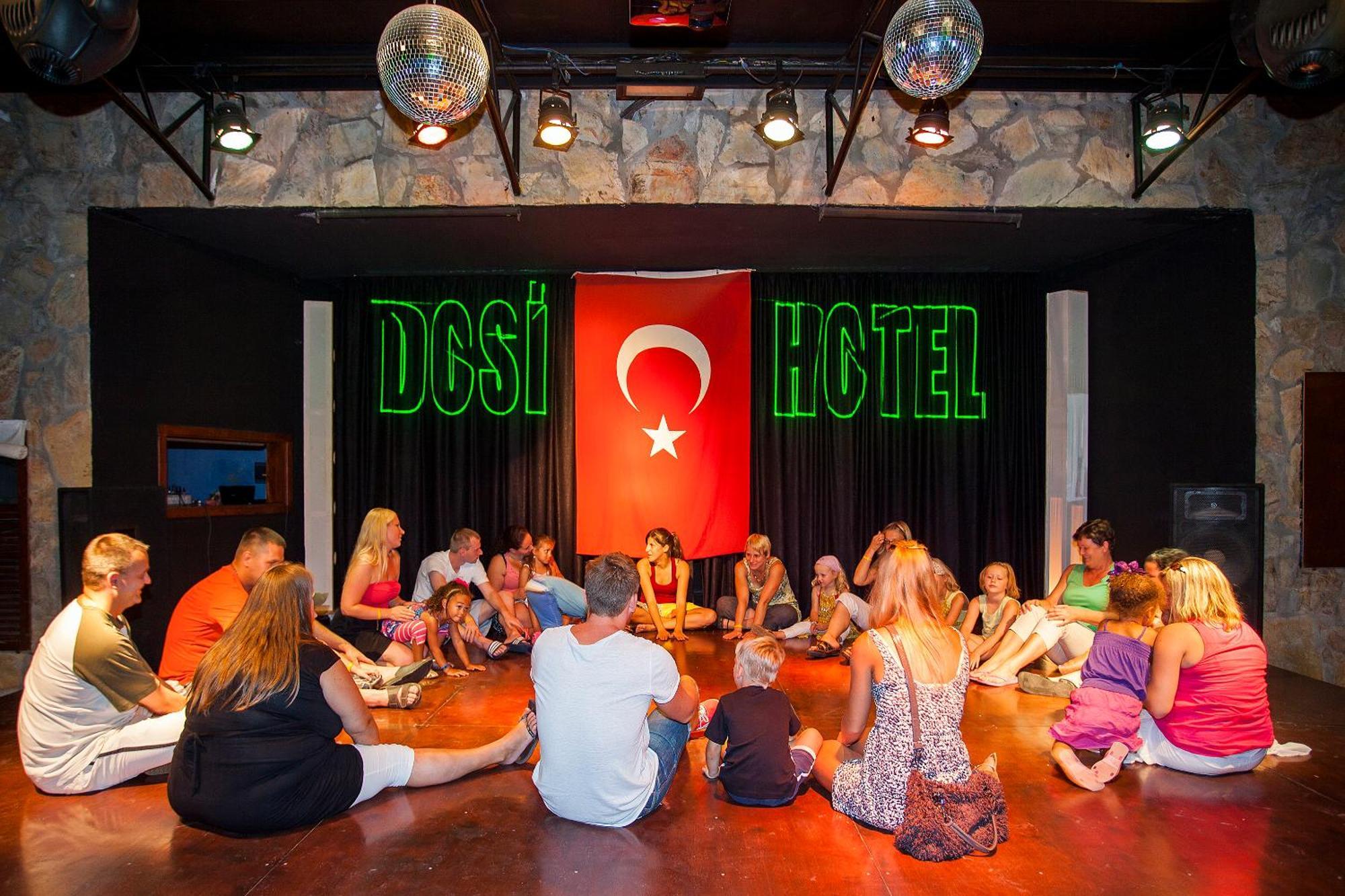 Dosi Hotel Side Exterior photo